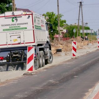 siewnik samojezdny dozujący cement