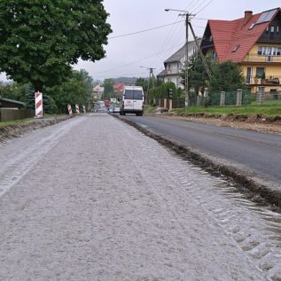 dozowanie cementu oraz dodatku hydrofobowego