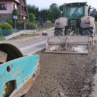 mieszanie gruntu z dodatkami